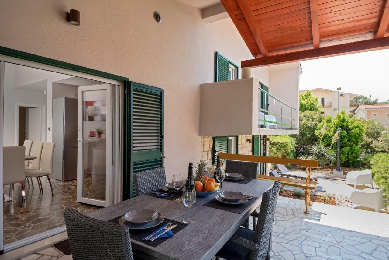 Villa Bandic Baška Voda Εξωτερικό φωτογραφία
