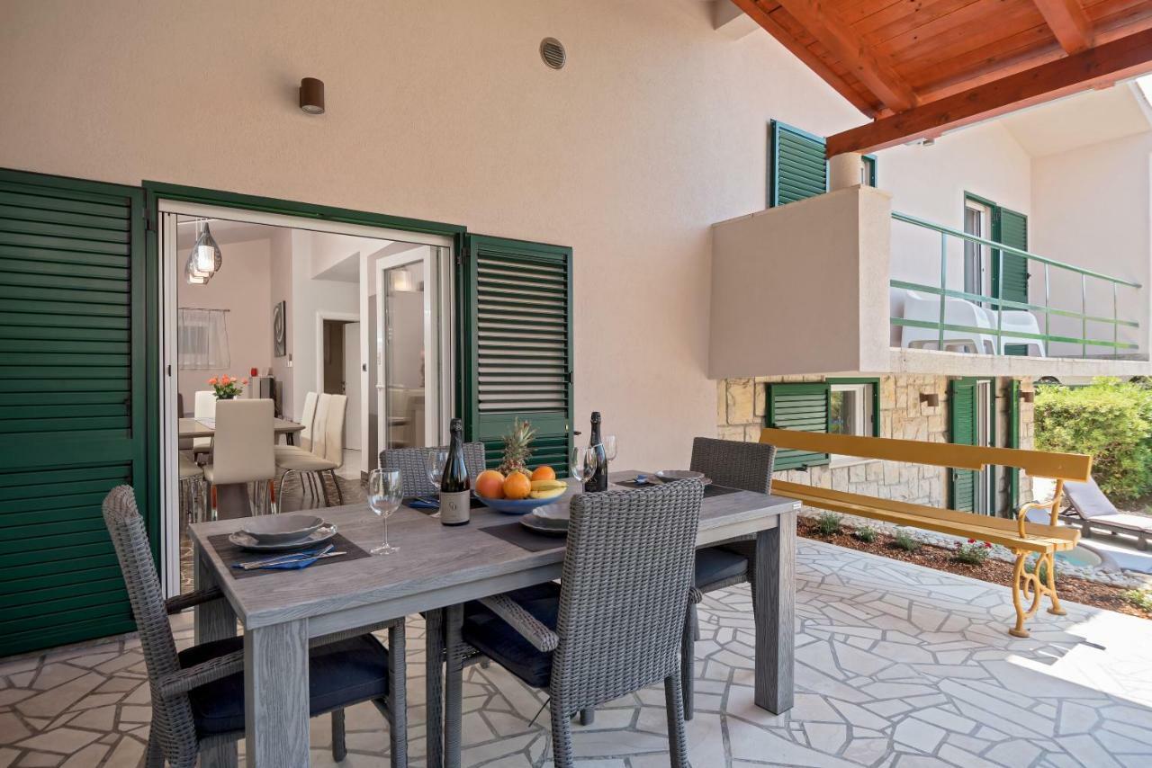 Villa Bandic Baška Voda Εξωτερικό φωτογραφία